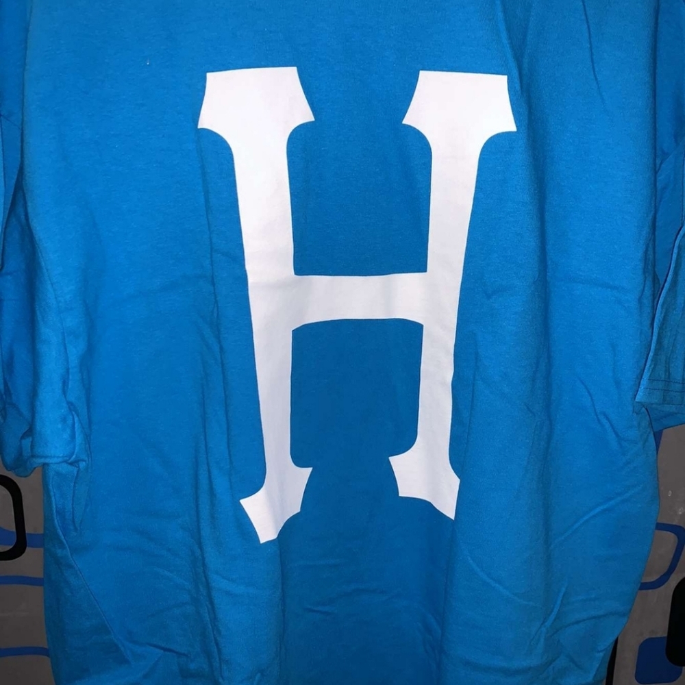 HUF Essentials H T-Shirt